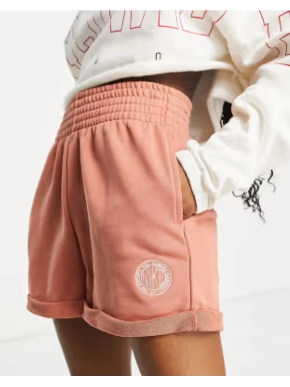 Nike Sportswear Femme French Terry orange shorts featuring a high-rise waist XS - Picture 2 of 7